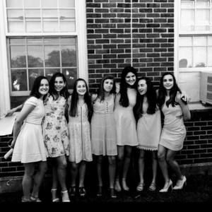 Meet your Posher, Lucy